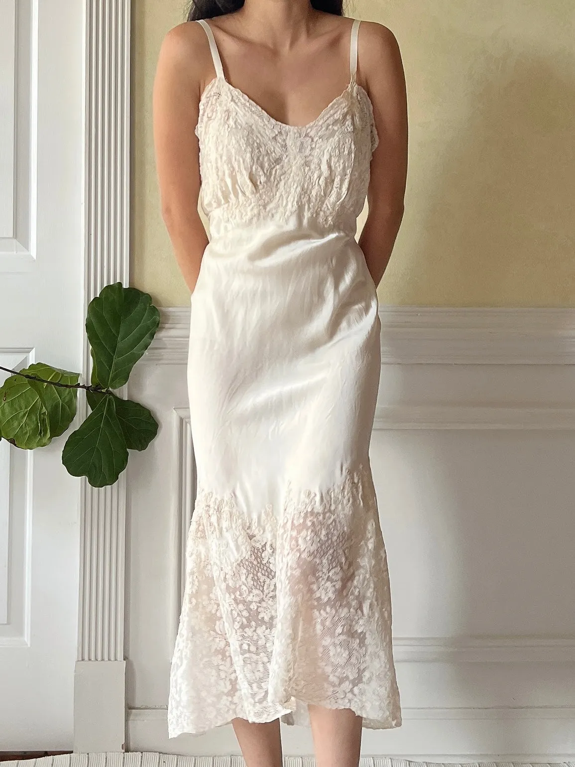 1930s Lace Silk Slip - XS