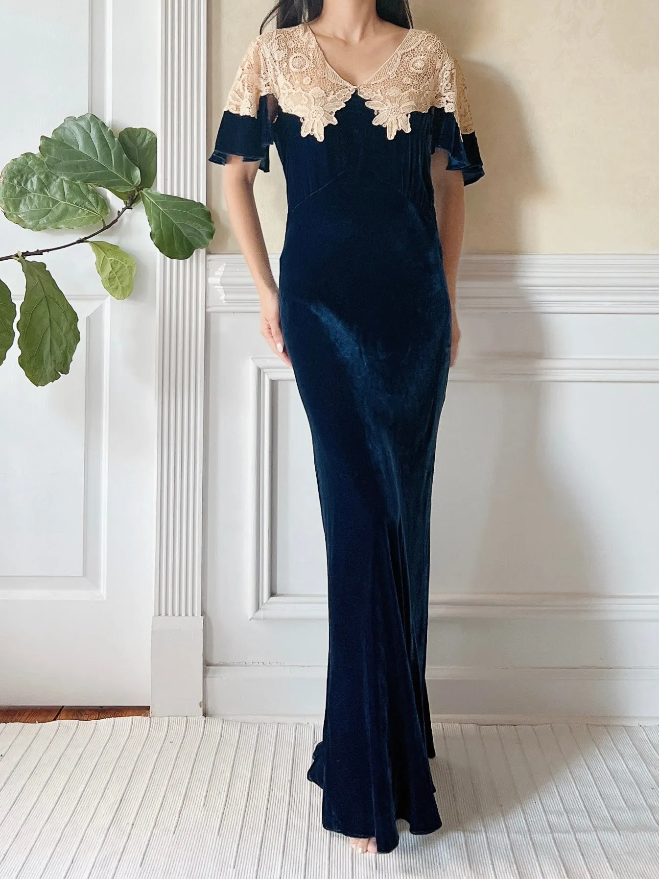 1930s Sapphire Silk Velvet Dress - XS