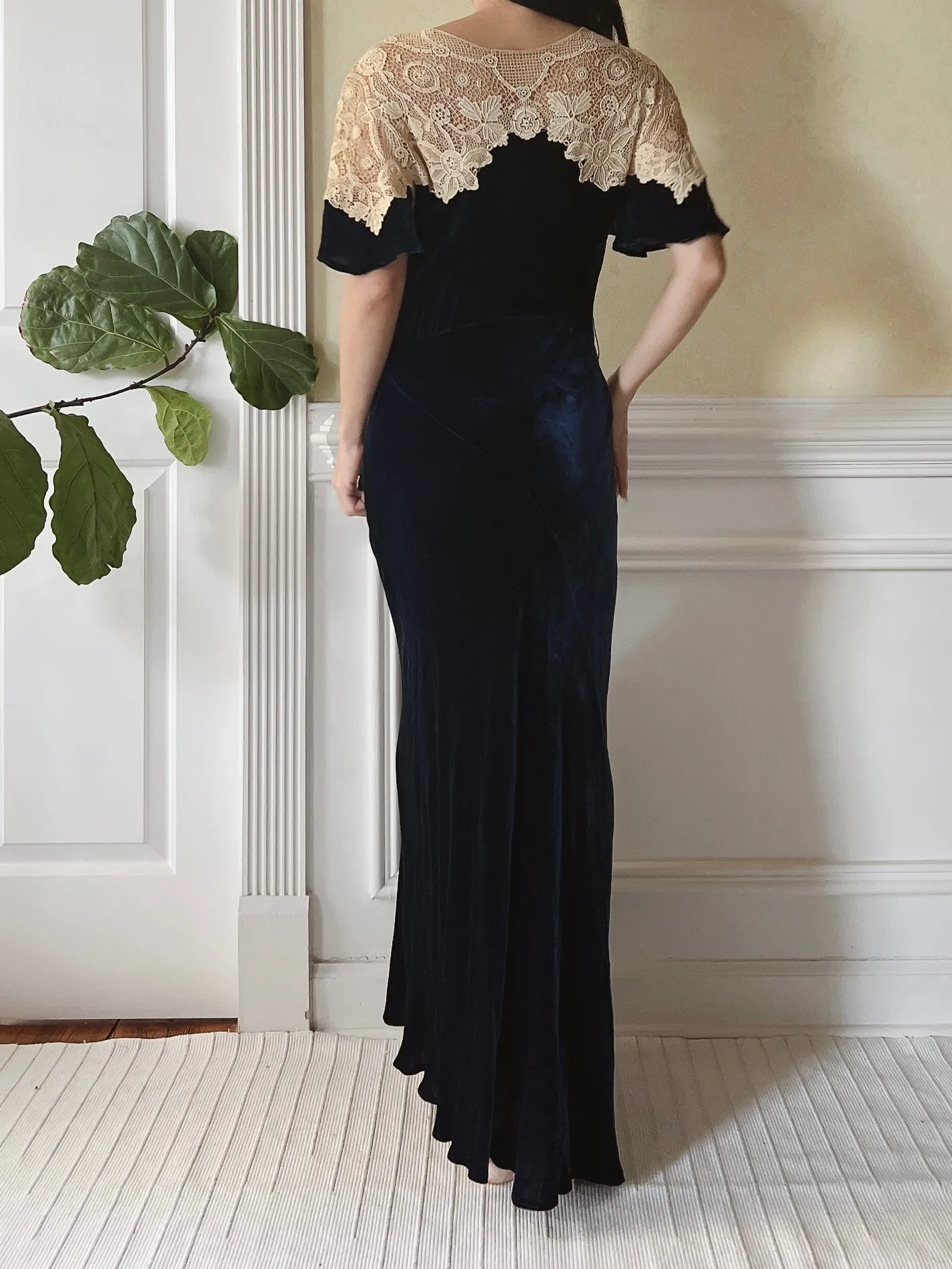 1930s Sapphire Silk Velvet Dress - XS