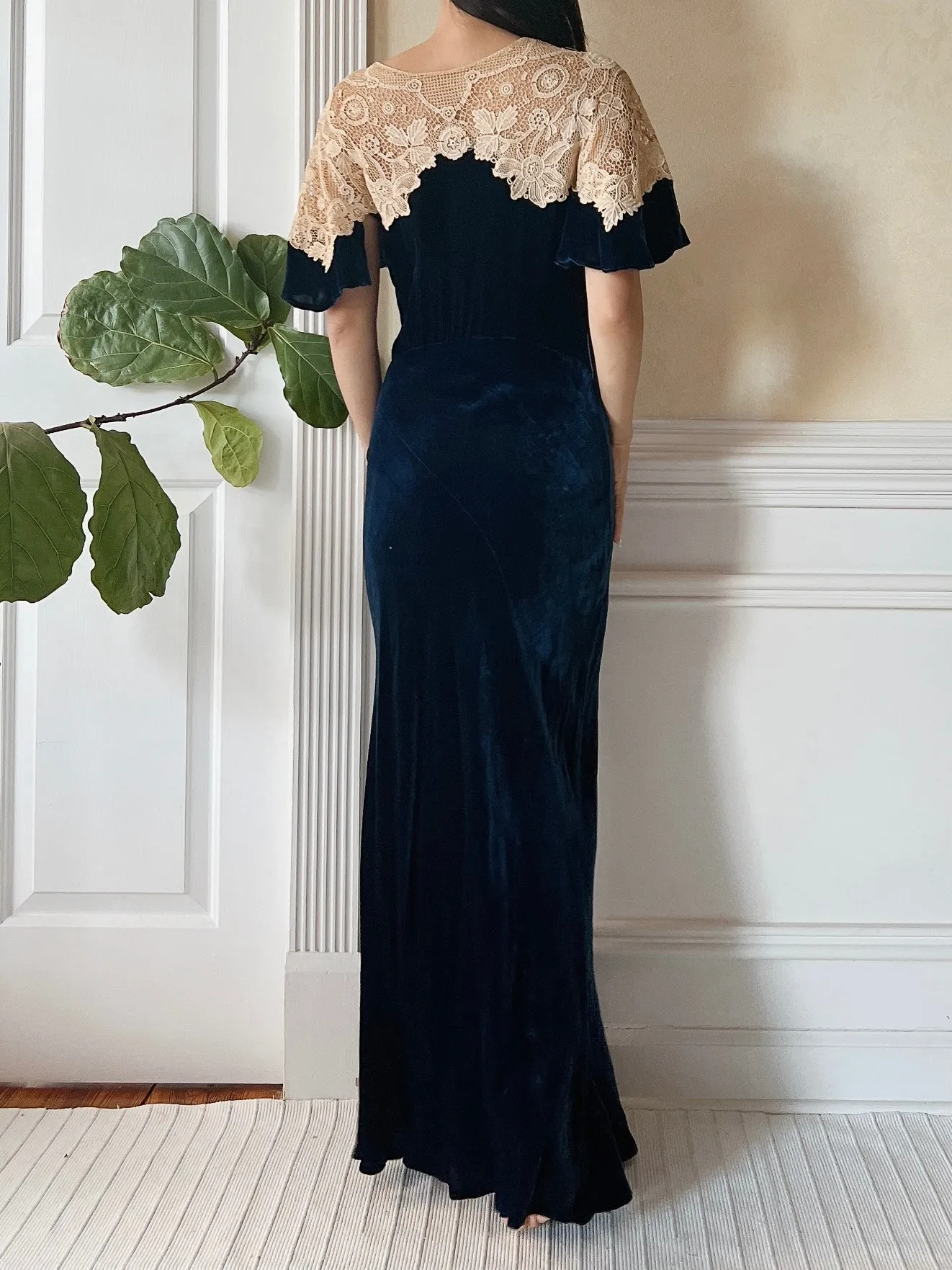1930s Sapphire Silk Velvet Dress - XS