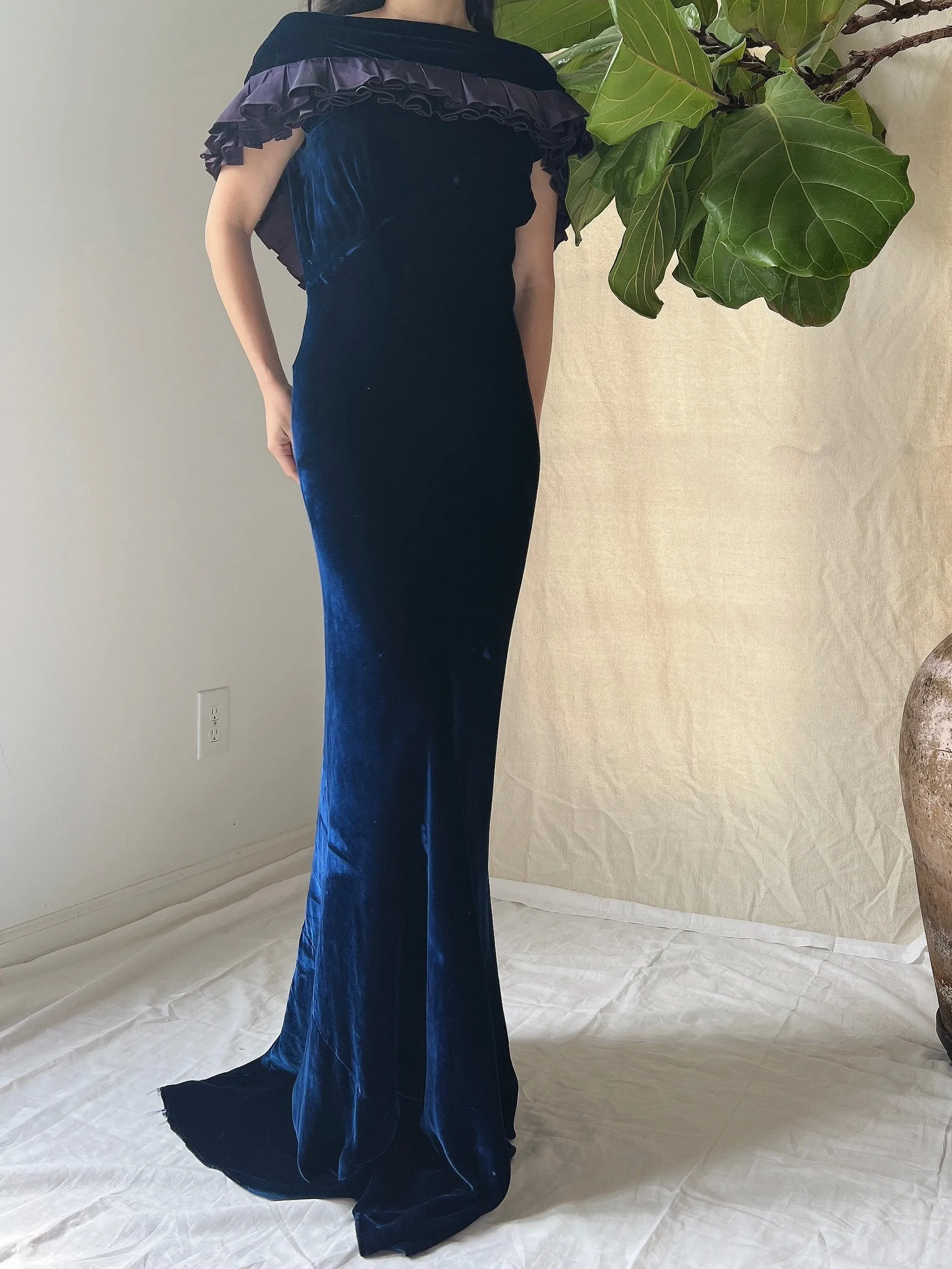 1930s Sapphire Silk Velvet Gown - S/M