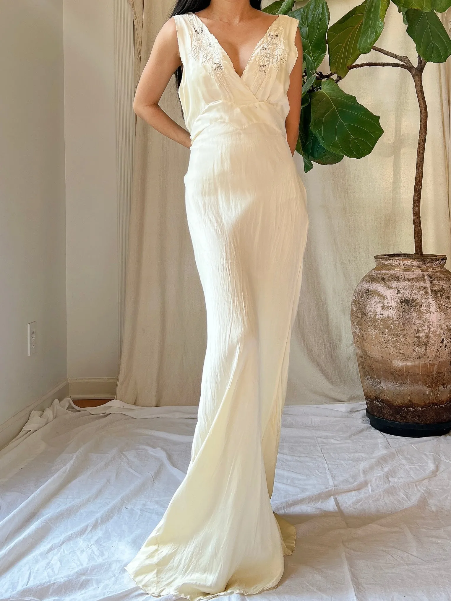 1930s Silk Embroidered Bias Cut Gown - S