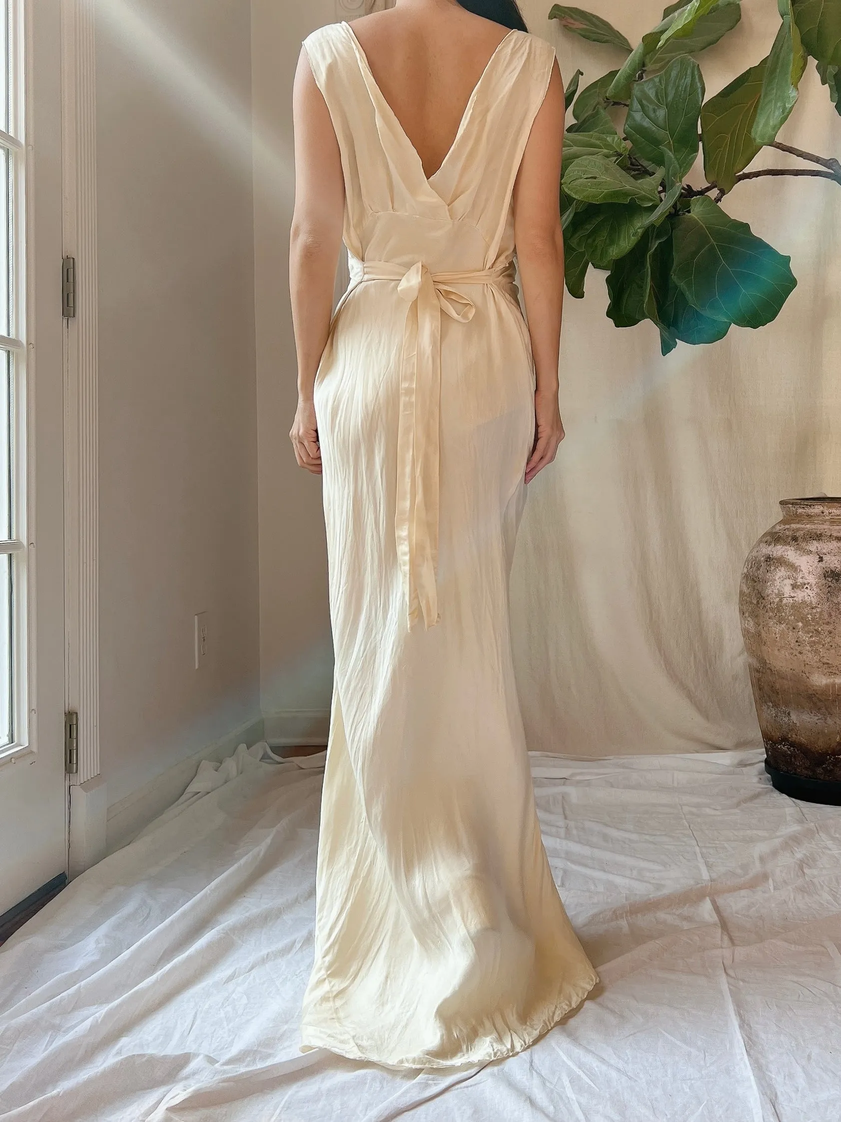1930s Silk Embroidered Bias Cut Gown - S