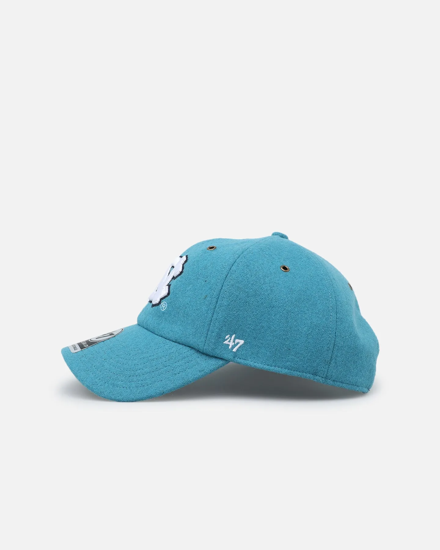 47 Brand University Of North Carolina Tar Heels Wooly Clean Up Strapback Columbia