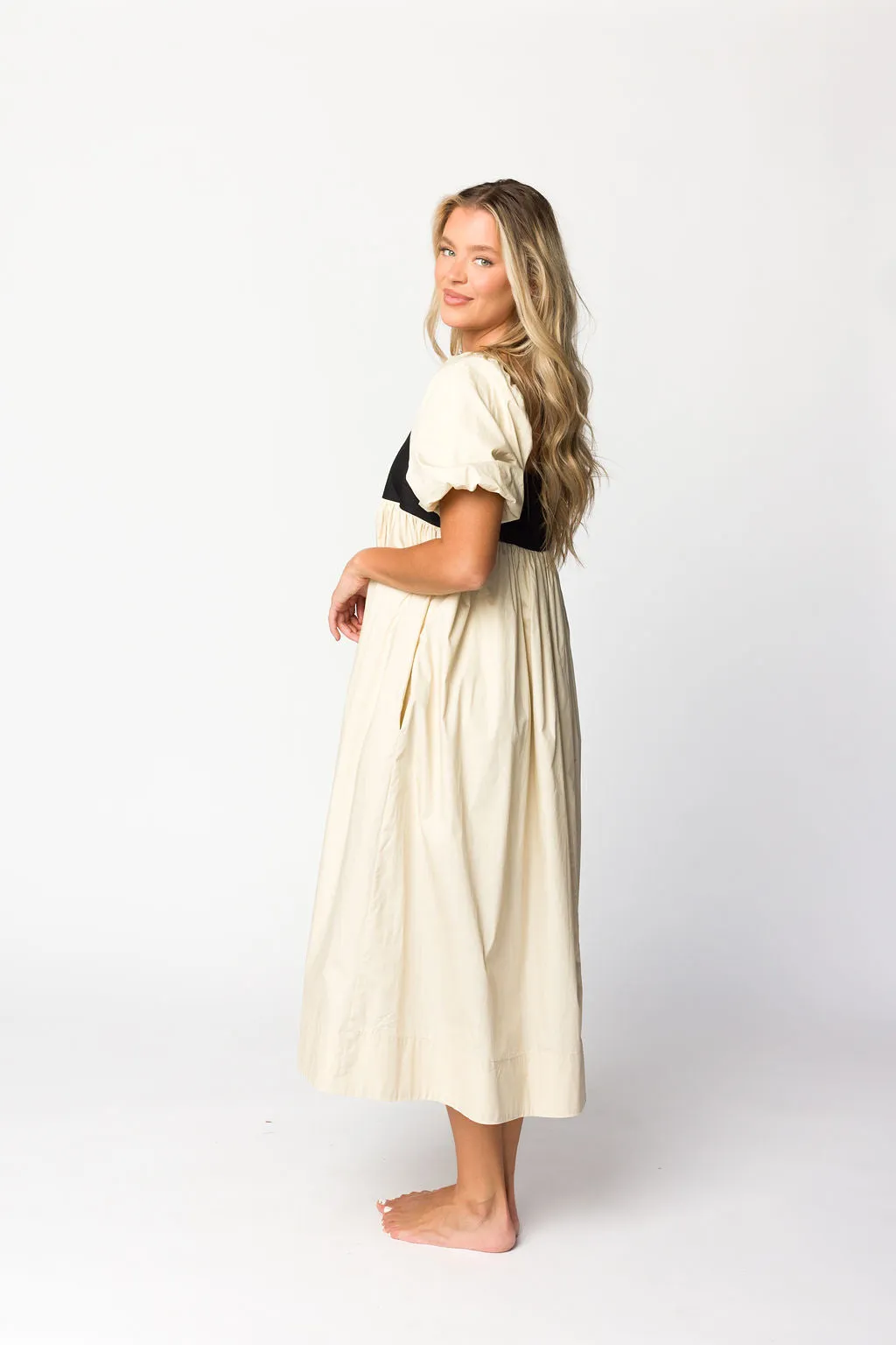 Amia Cotton Midi Dress in Beige