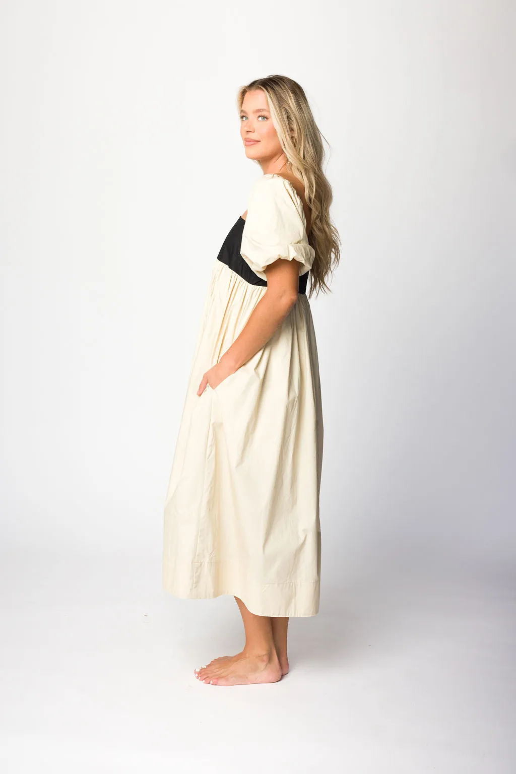 Amia Cotton Midi Dress in Beige