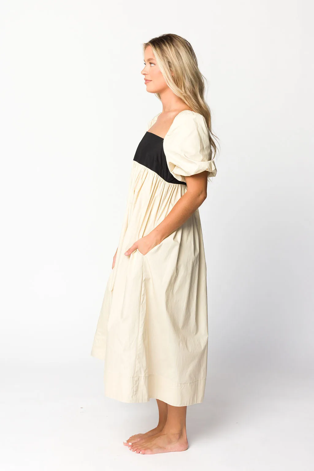 Amia Cotton Midi Dress in Beige