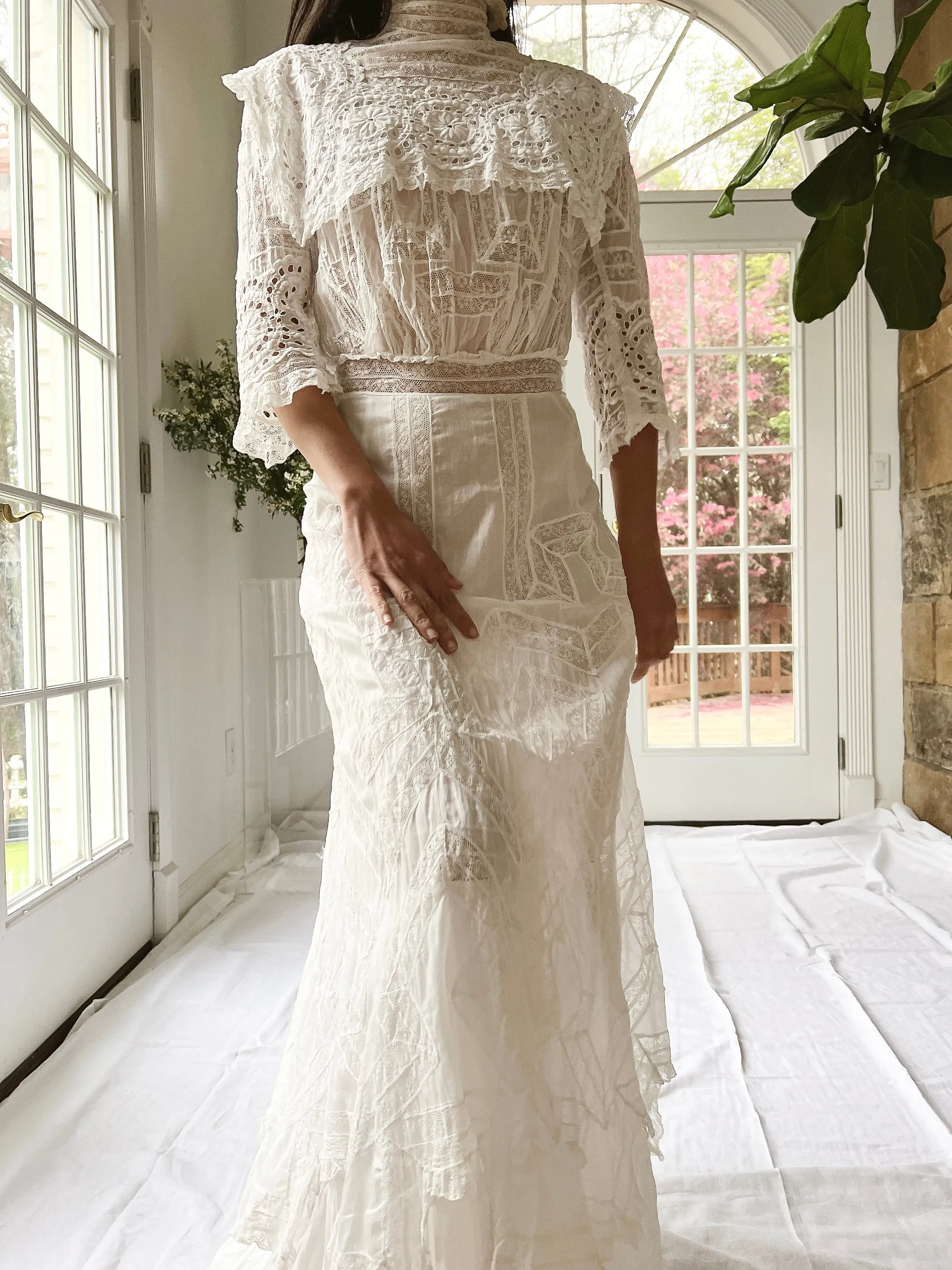 Antique High Neck Cotton and Lace Gown - XS