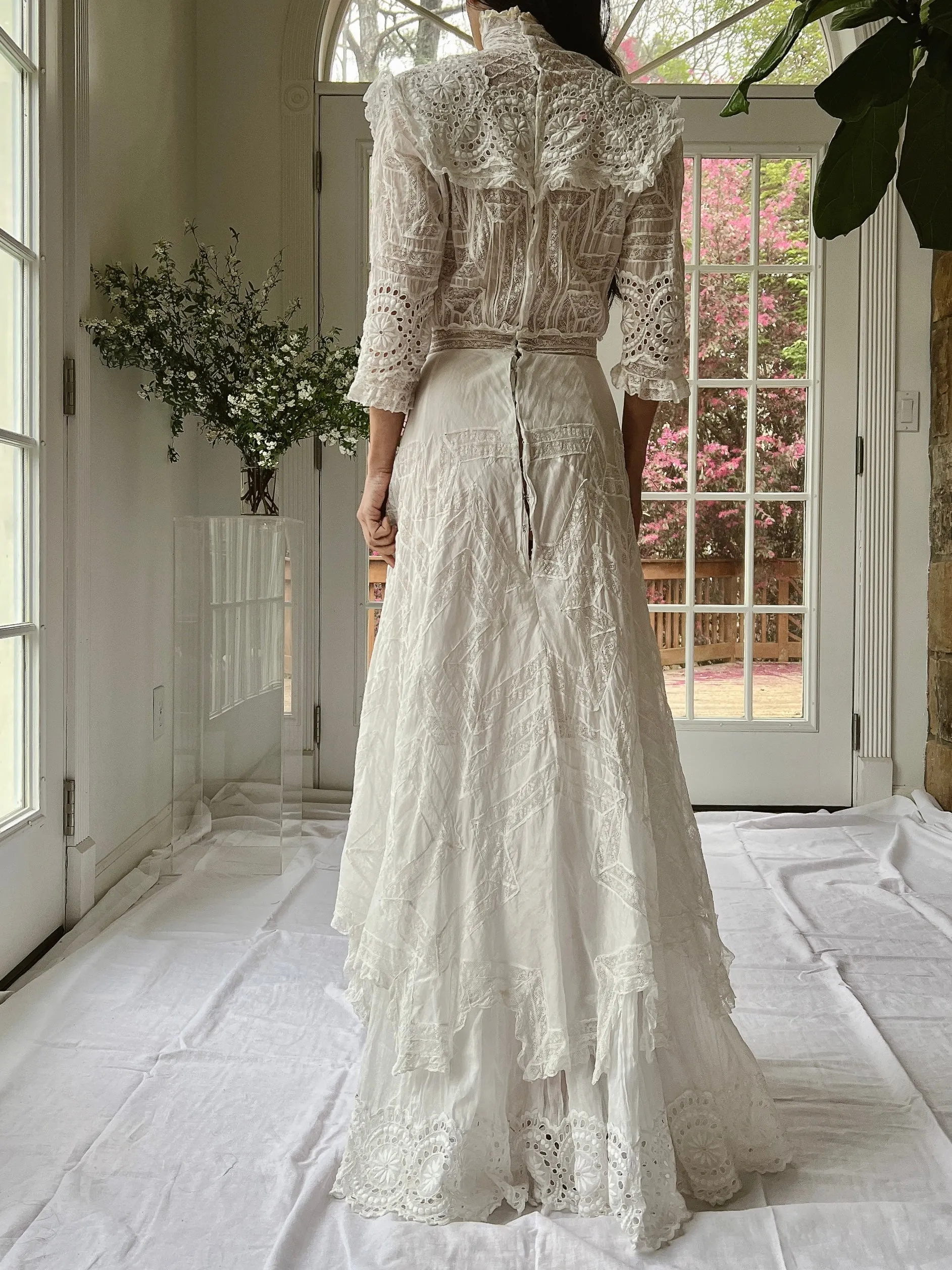 Antique High Neck Cotton and Lace Gown - XS