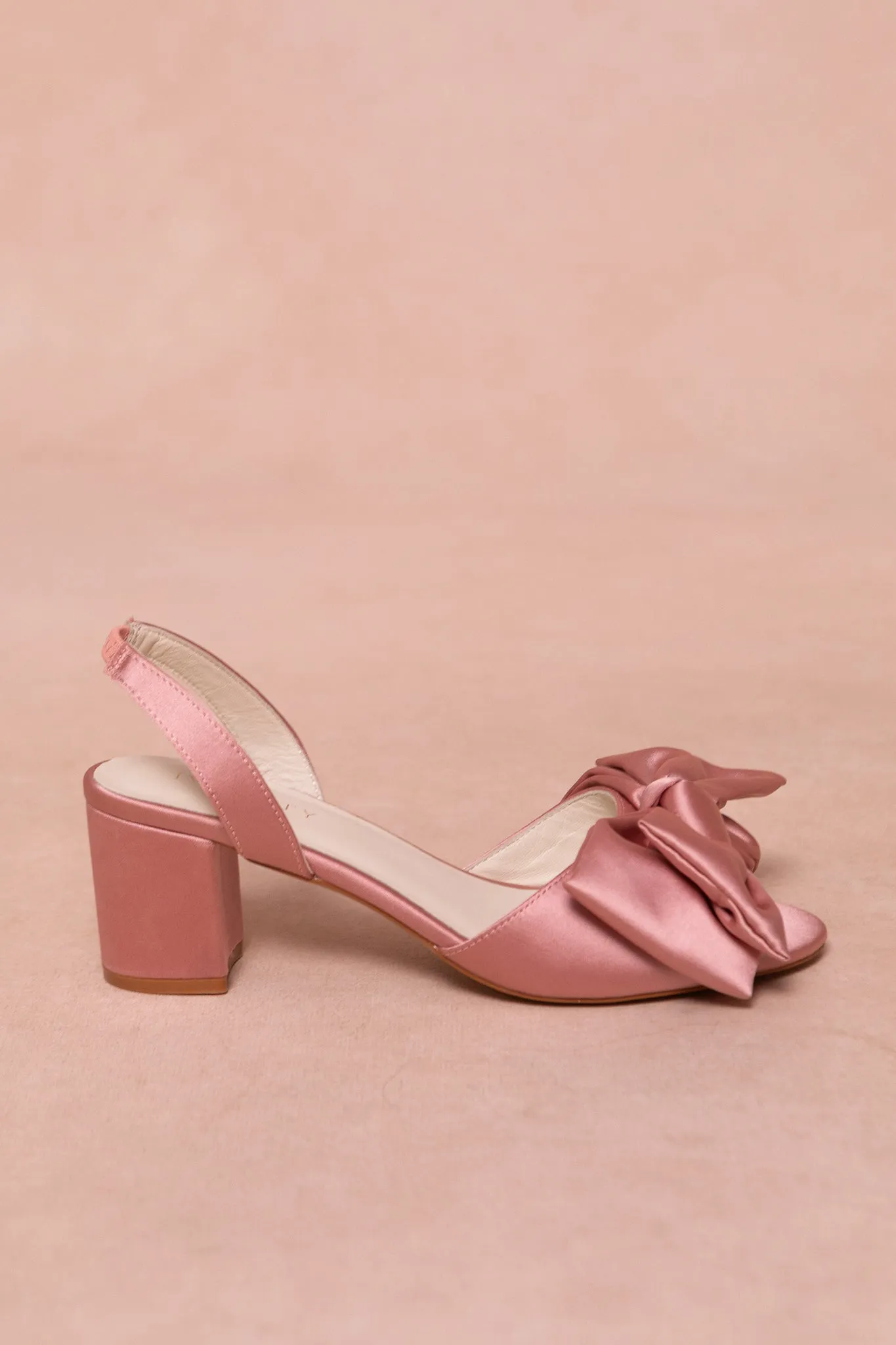 Ivy Bow Heel in Pink Satin