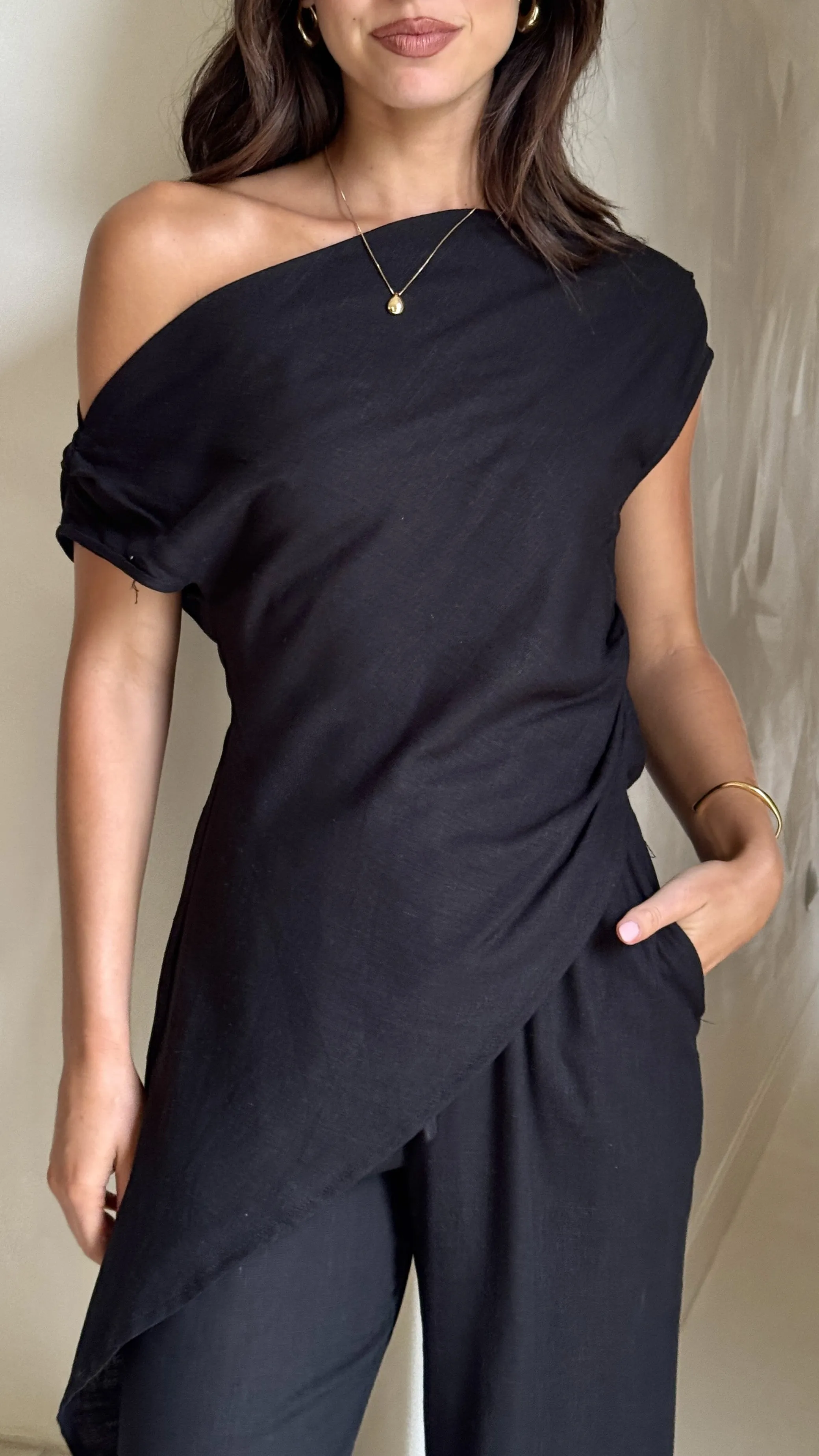 Malena Tunic Top - Black