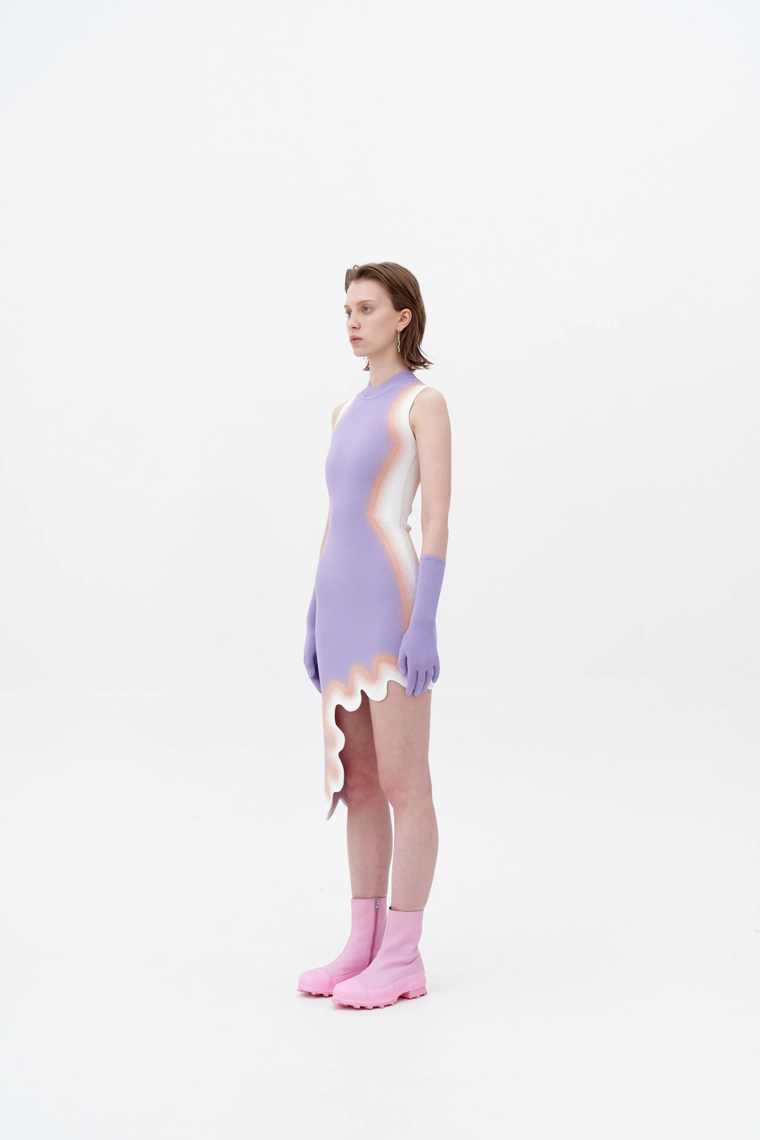 MIA SIGNATURE WAVY DRESS IN SPRAY PRINT