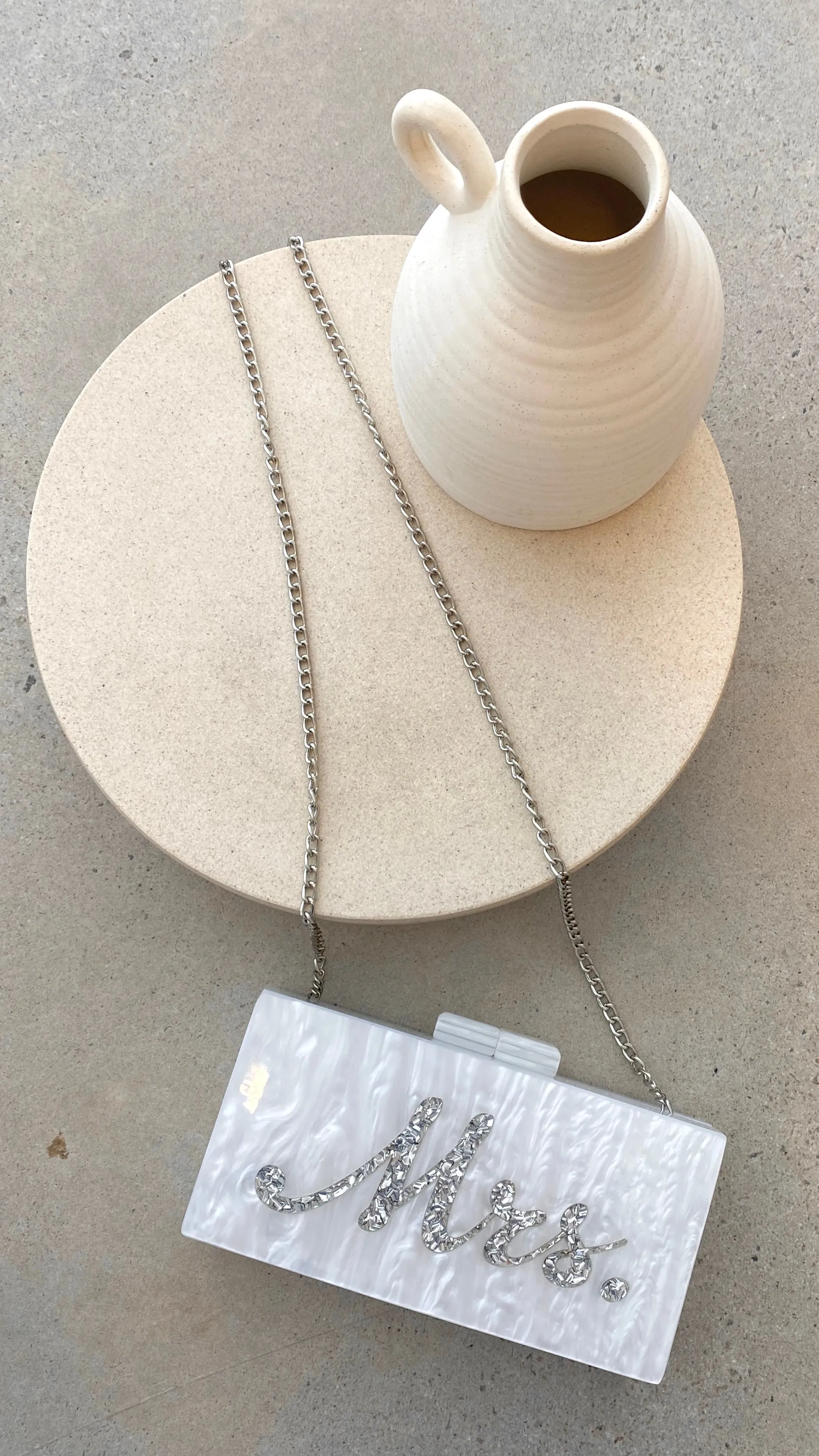 Mrs. Pearla Clutch - White/Silver