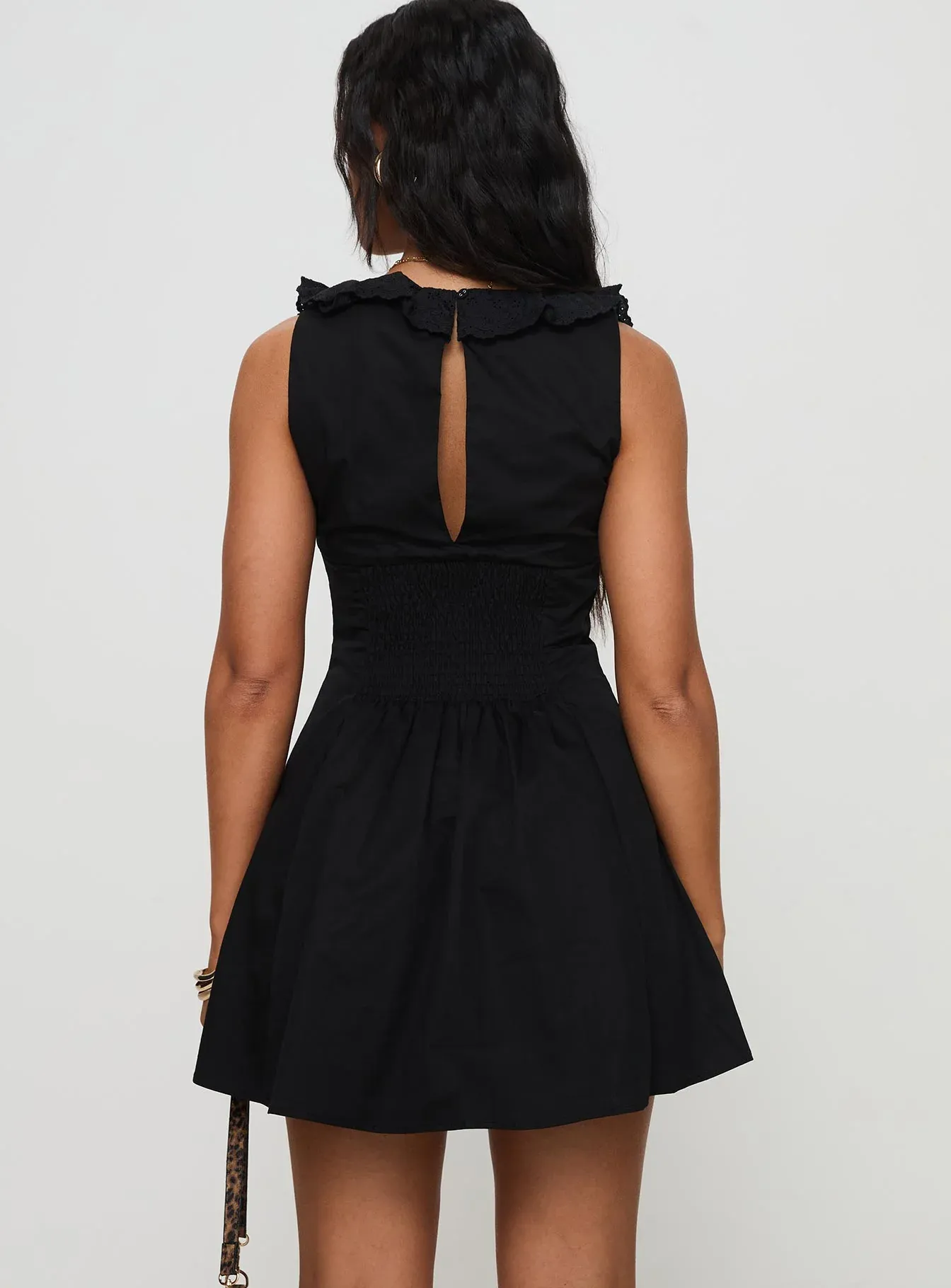 Oliveah Frill Mini Dress Black