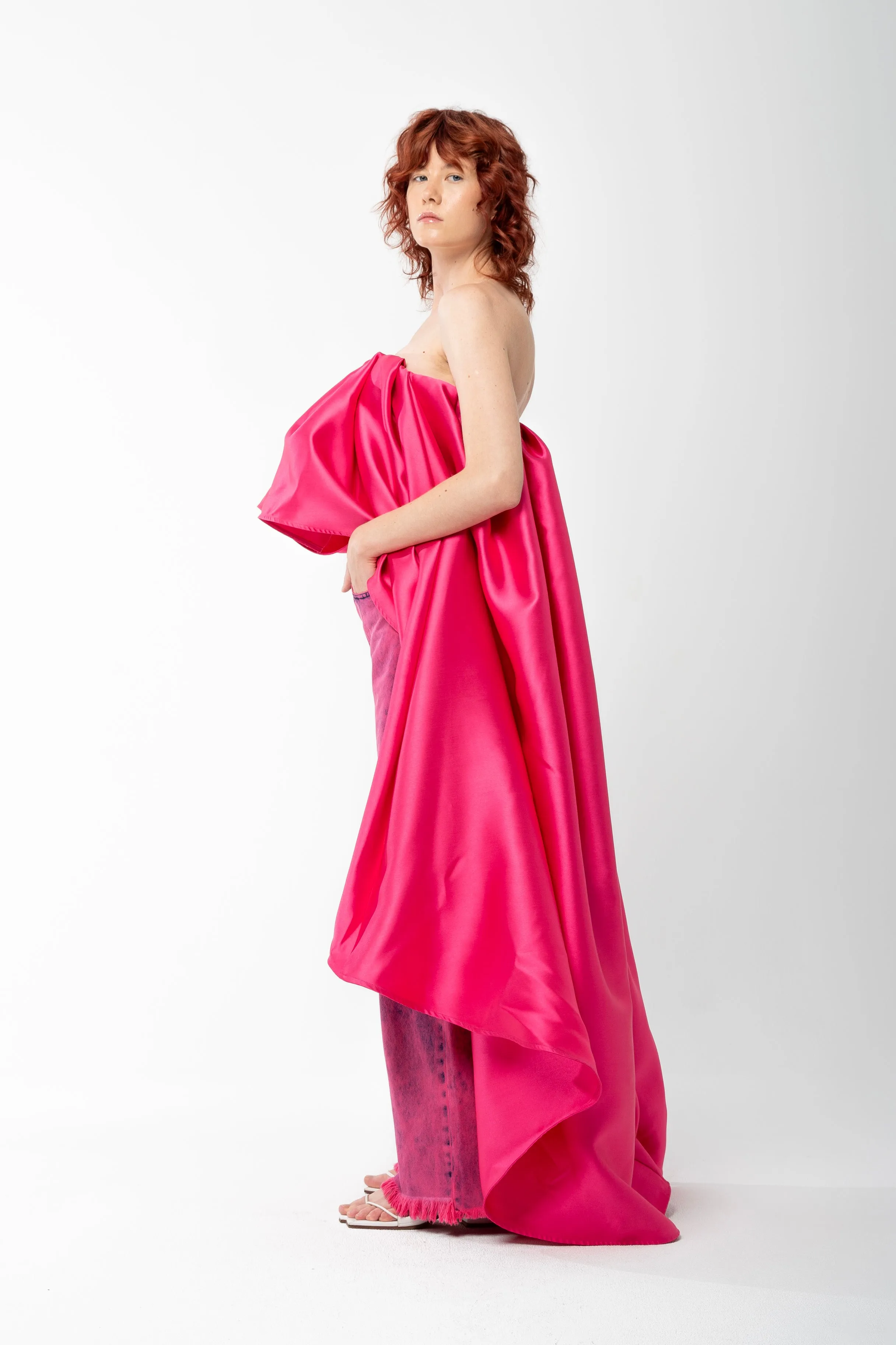 PINK PLEATED STRAPLESS TOP WITH LONG BACK