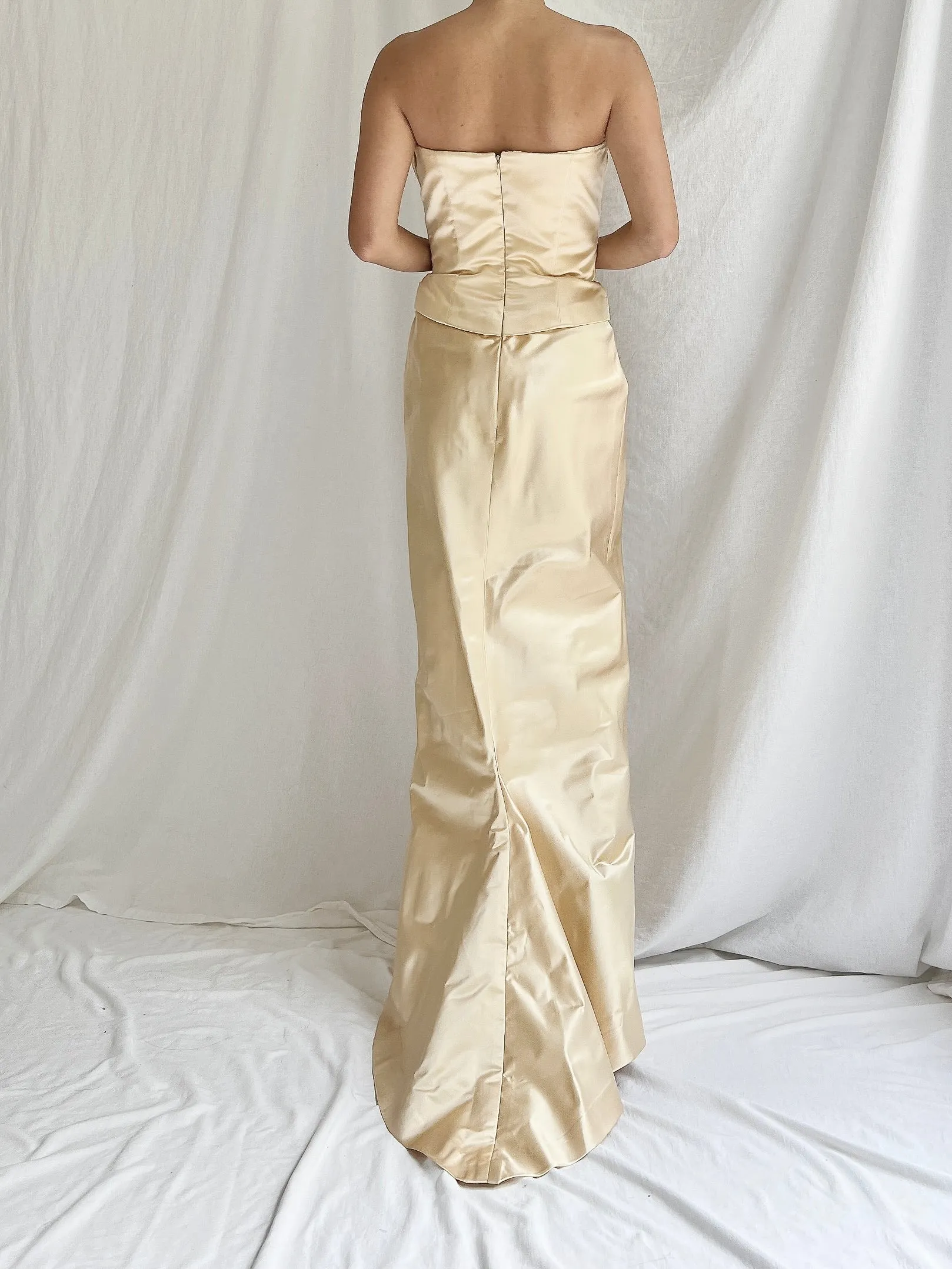 Reserved Vera Wang Champagne Silk Gown - M/6/8 RESERVED