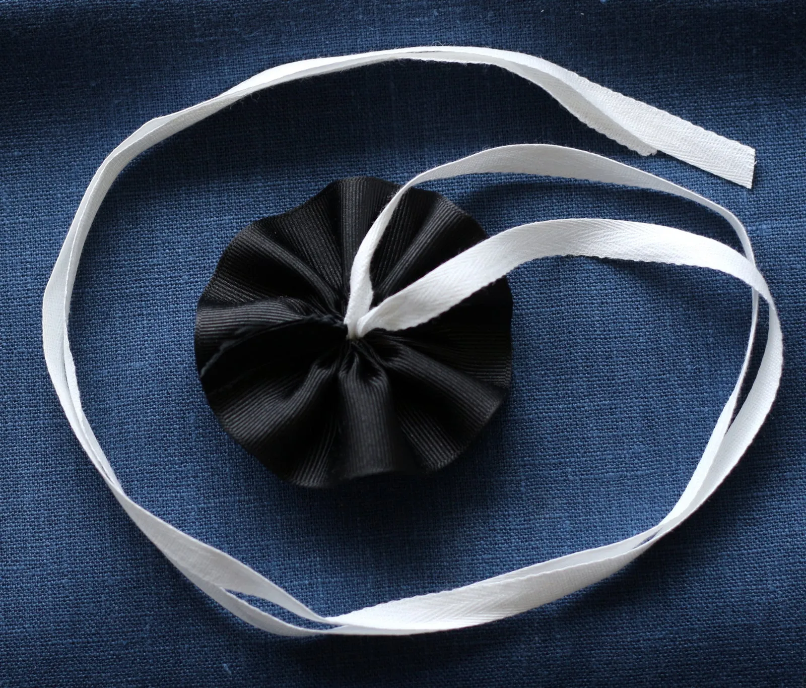 Separate Cockade