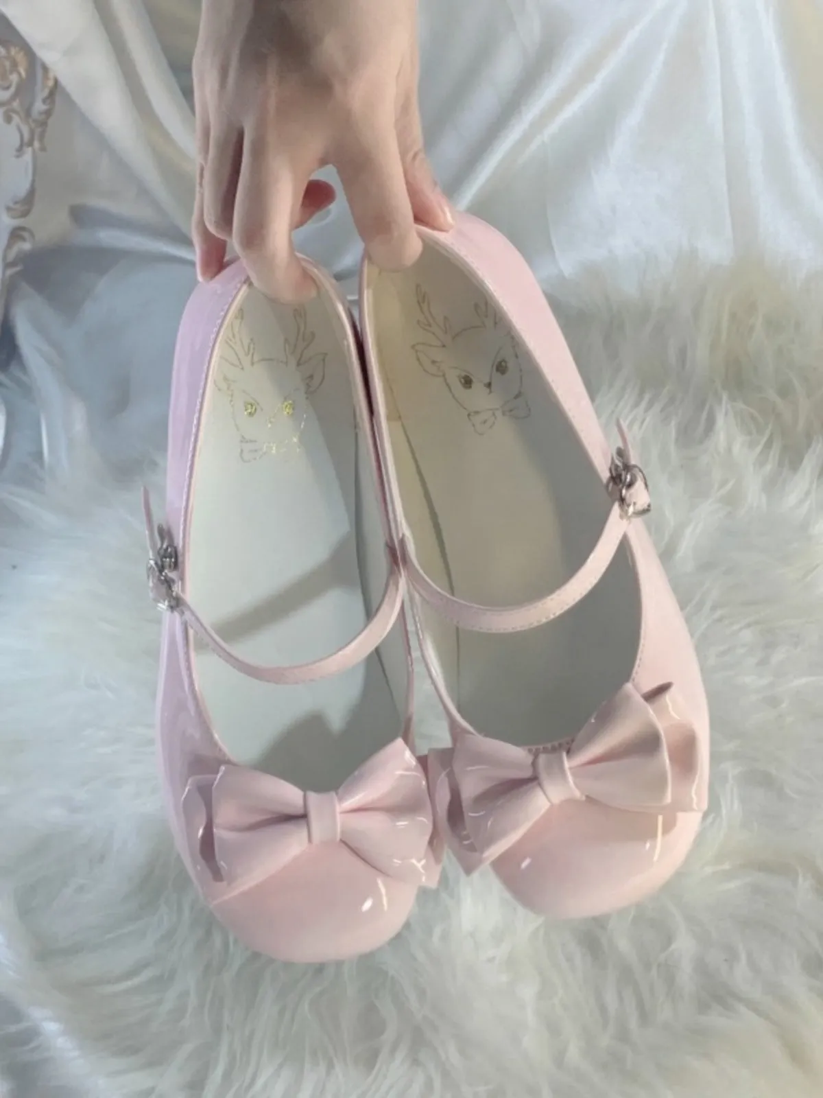 Sweetheart Bow Mid-Heel Shoes