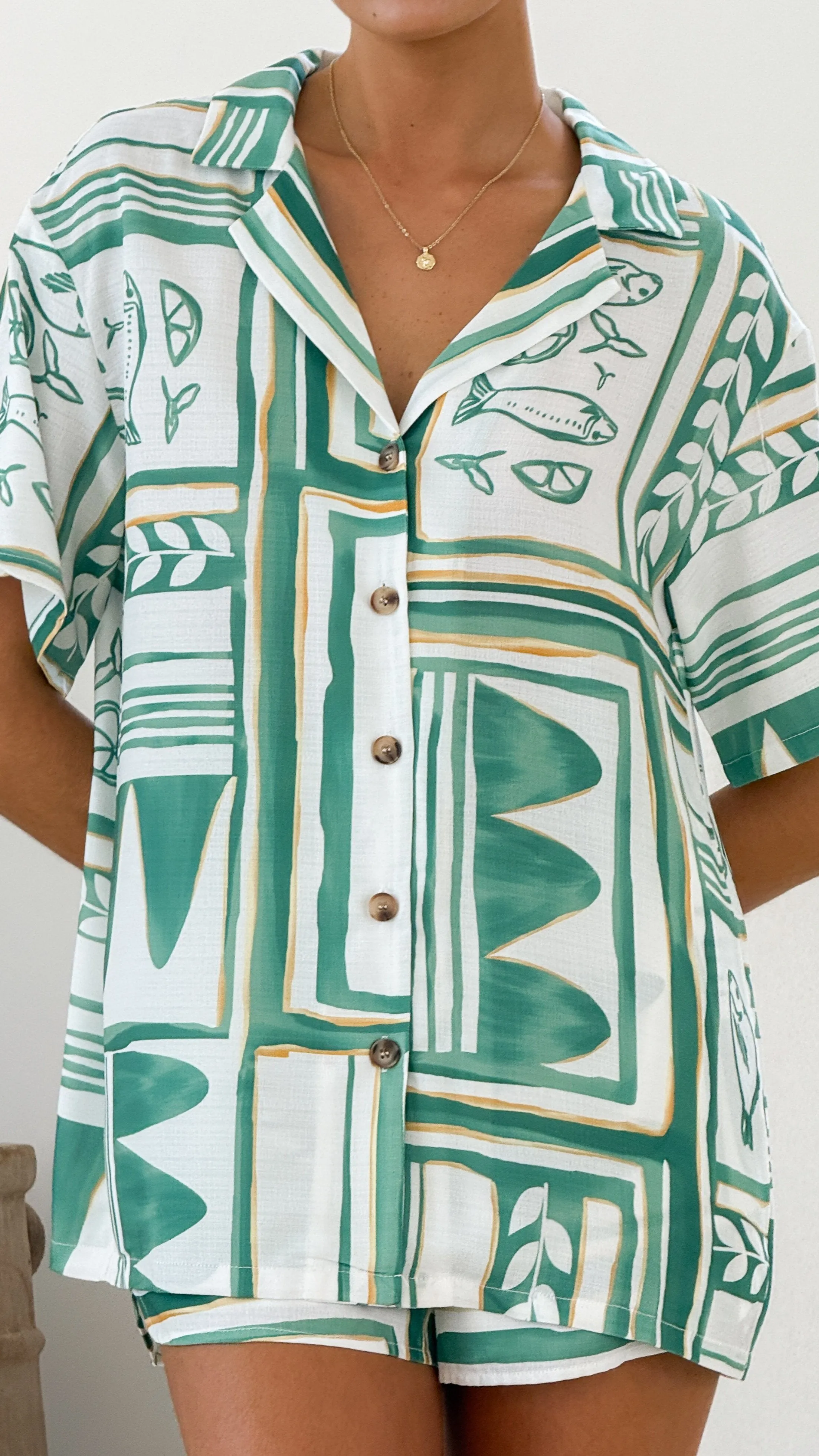 Urika Shorts - Green / White Print