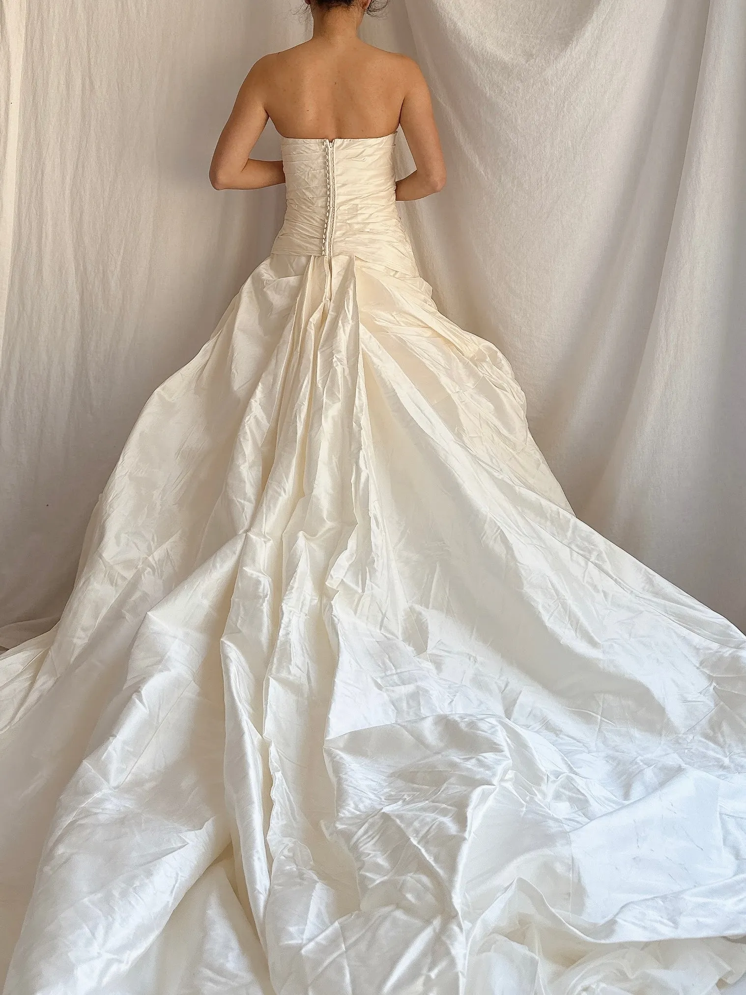 Vintage Enzoani Silk Draped Gown - M/8