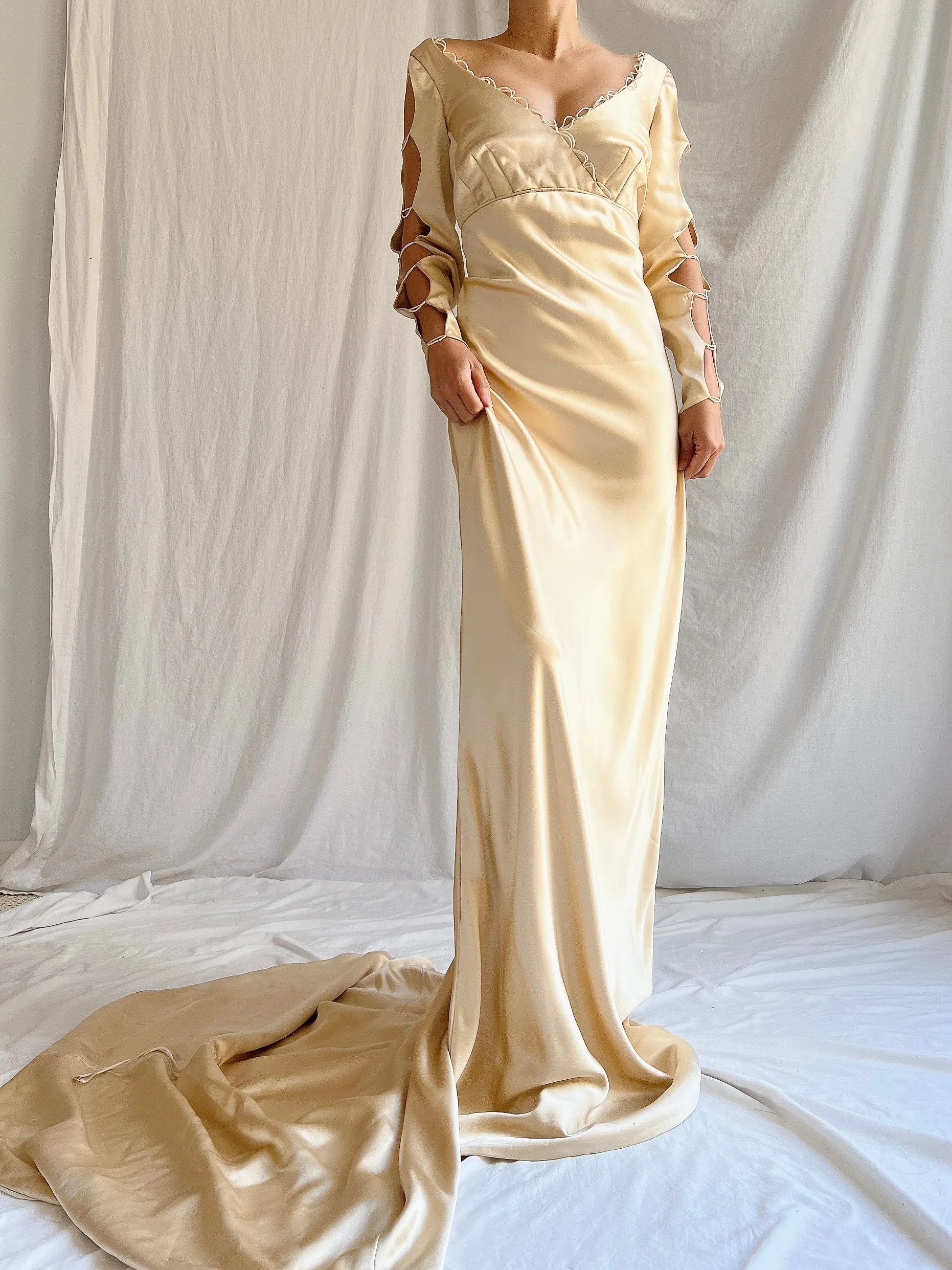 Vintage Gold/Champagne Silk Gown with Veil - S/M