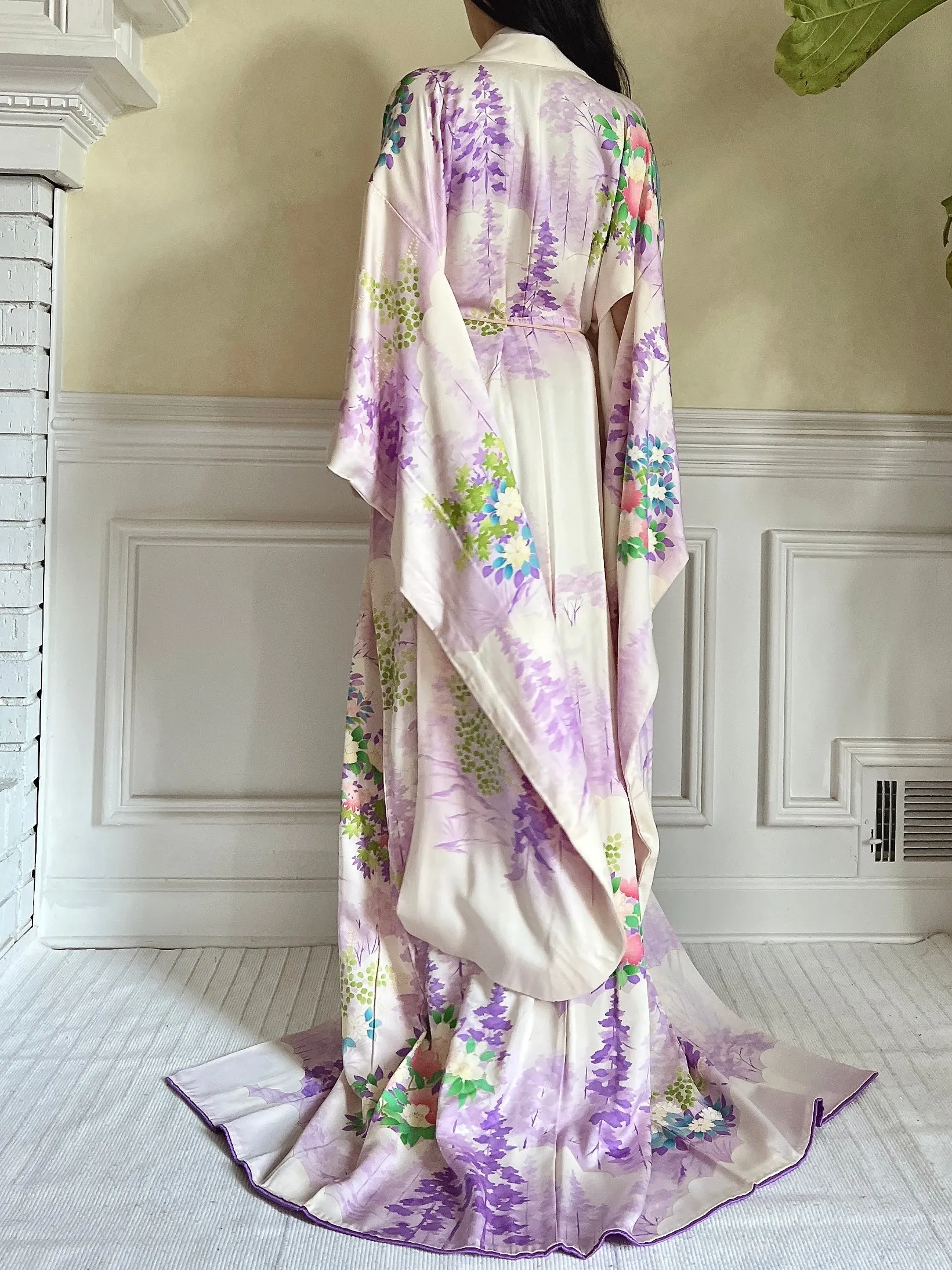 Vintage Lavender Trees and Floral Silk Kimono - OSFM