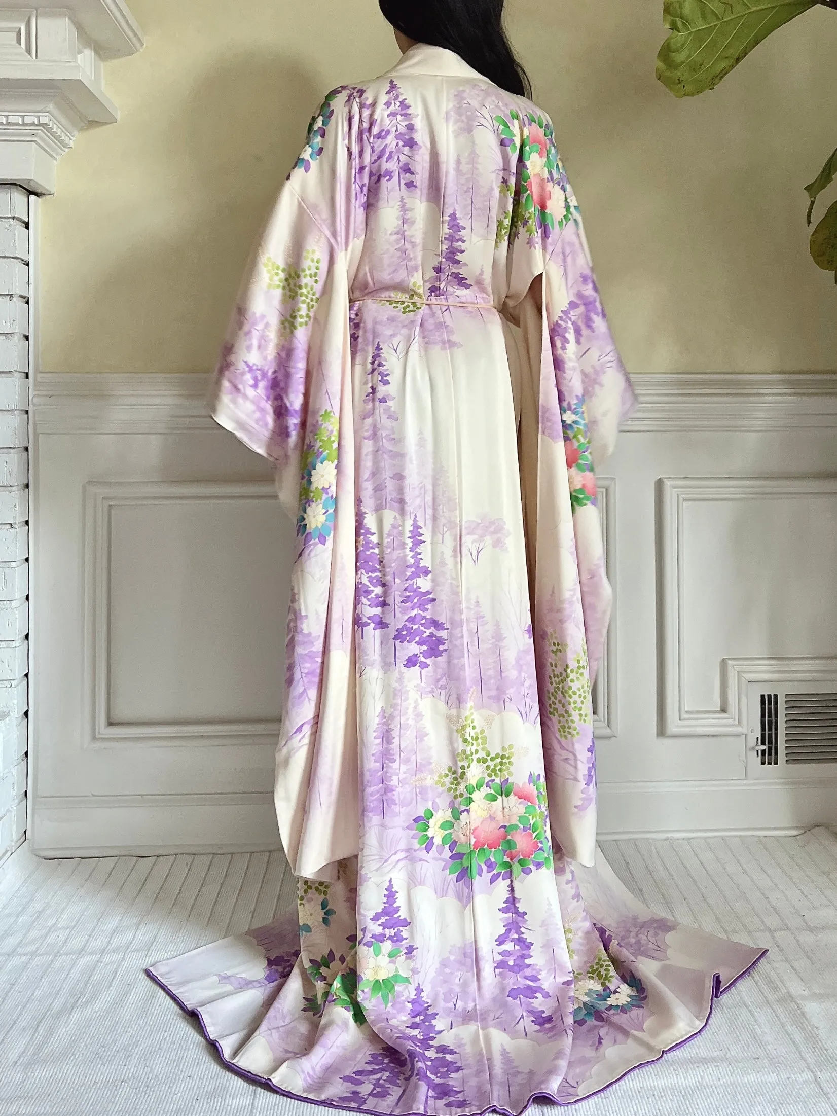 Vintage Lavender Trees and Floral Silk Kimono - OSFM