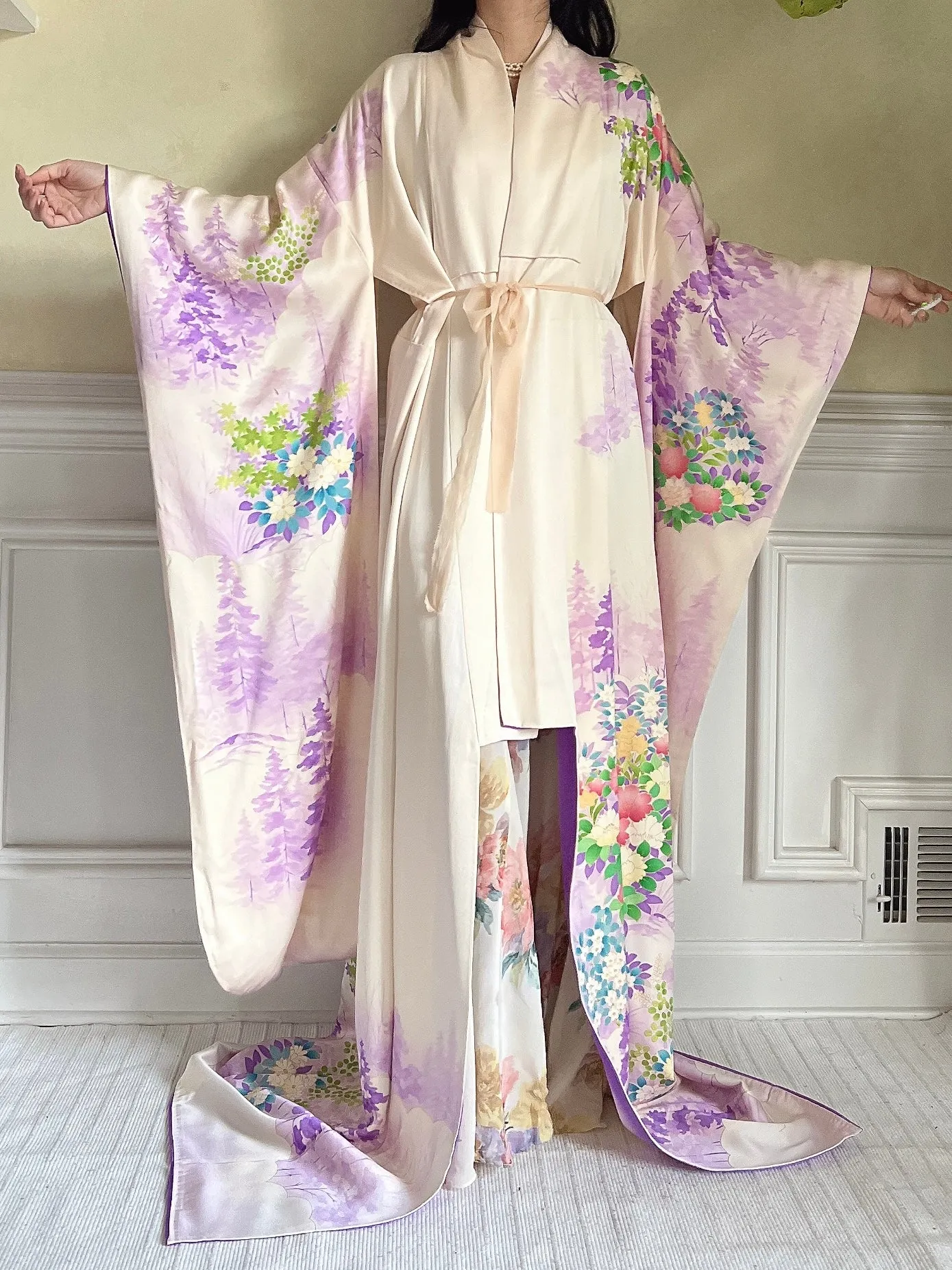 Vintage Lavender Trees and Floral Silk Kimono - OSFM