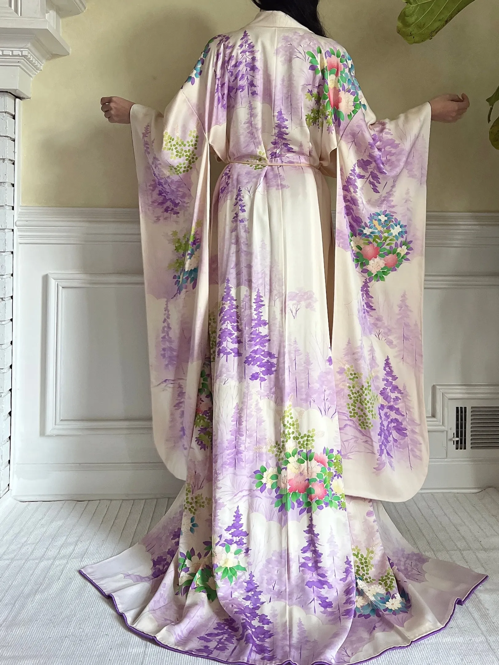 Vintage Lavender Trees and Floral Silk Kimono - OSFM