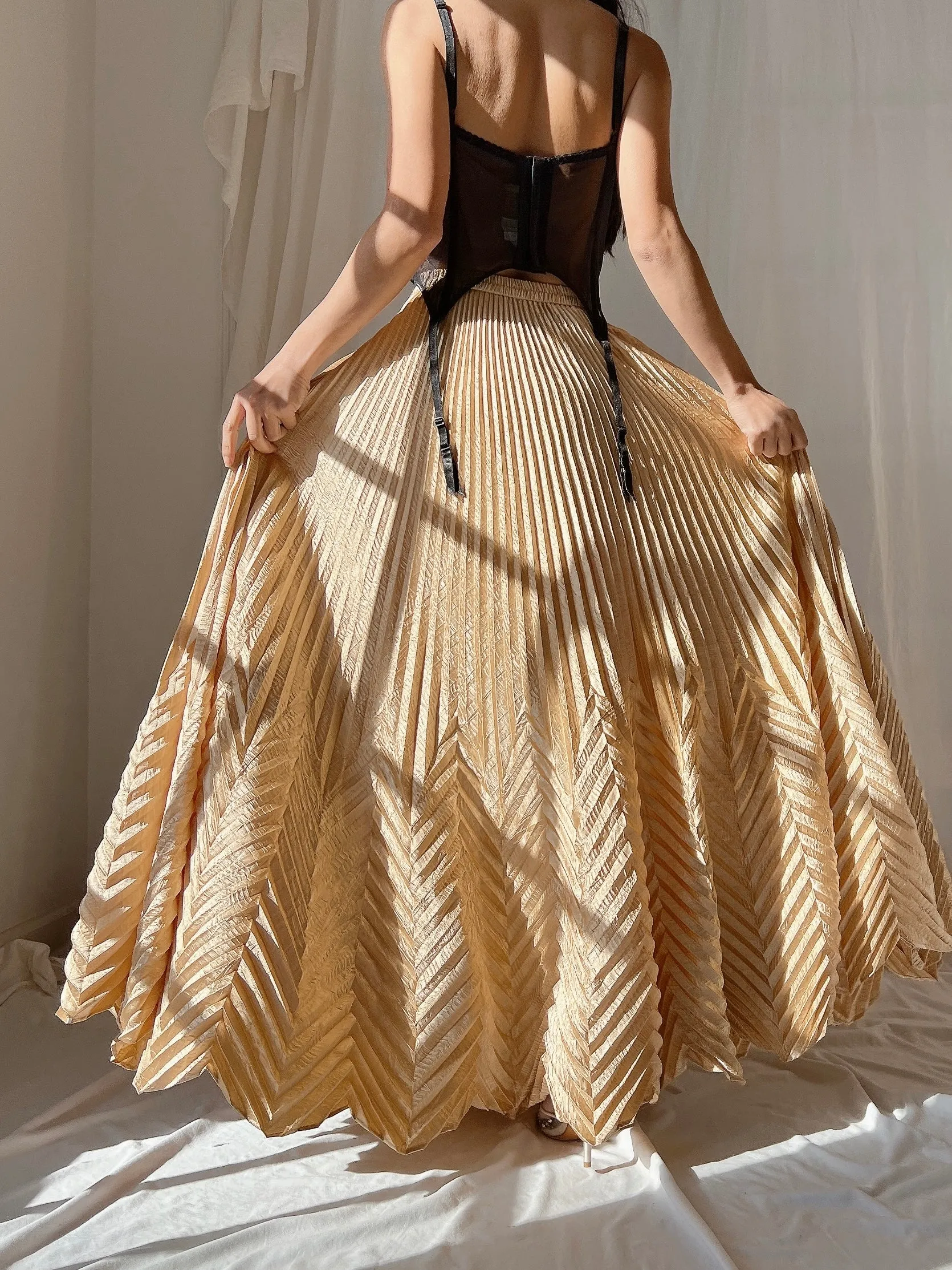Vintage Light Gold Geometric Skirt - M/L