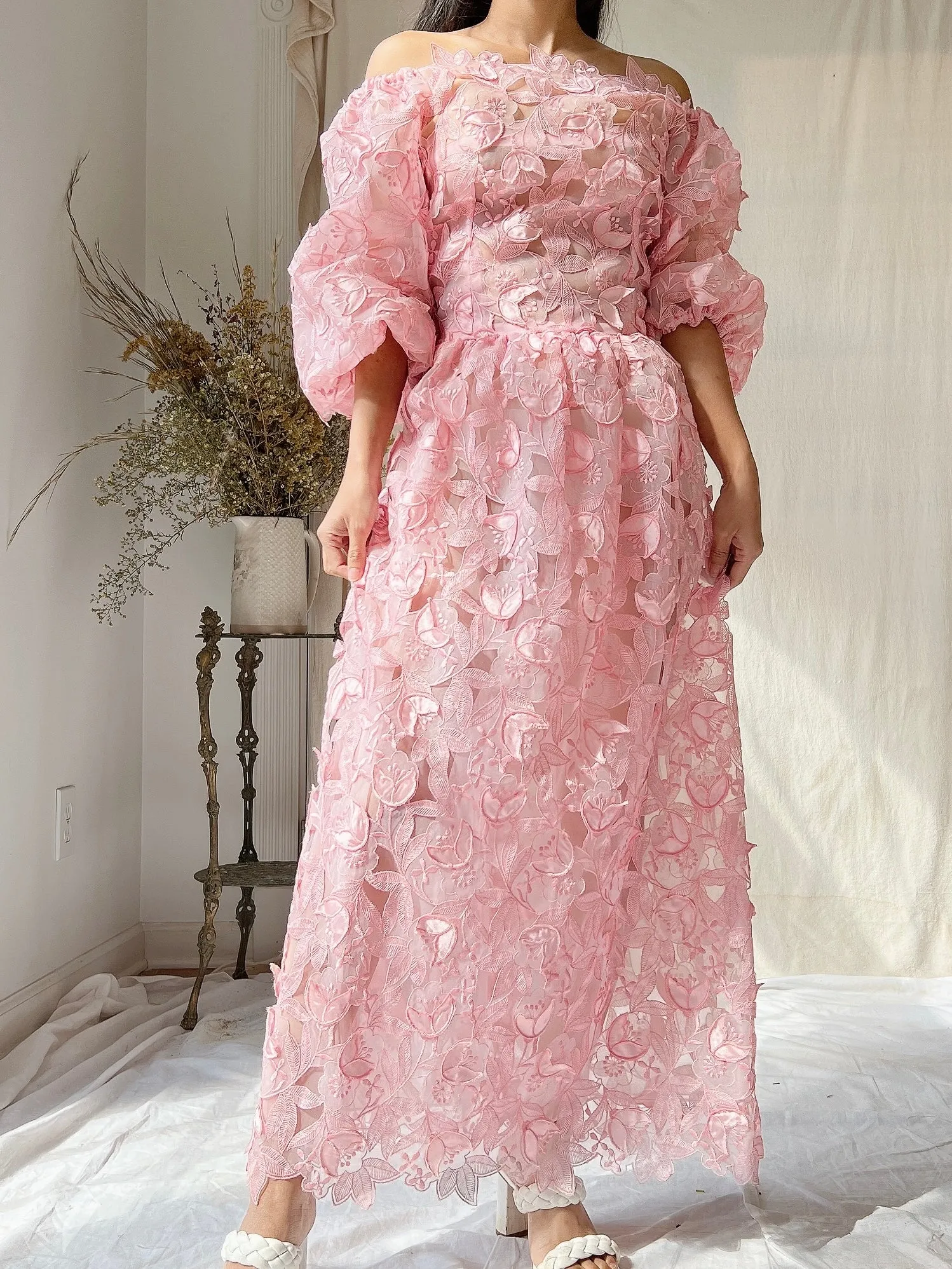 Vintage Pink Cutout Off-the-Shoulder Dress - M