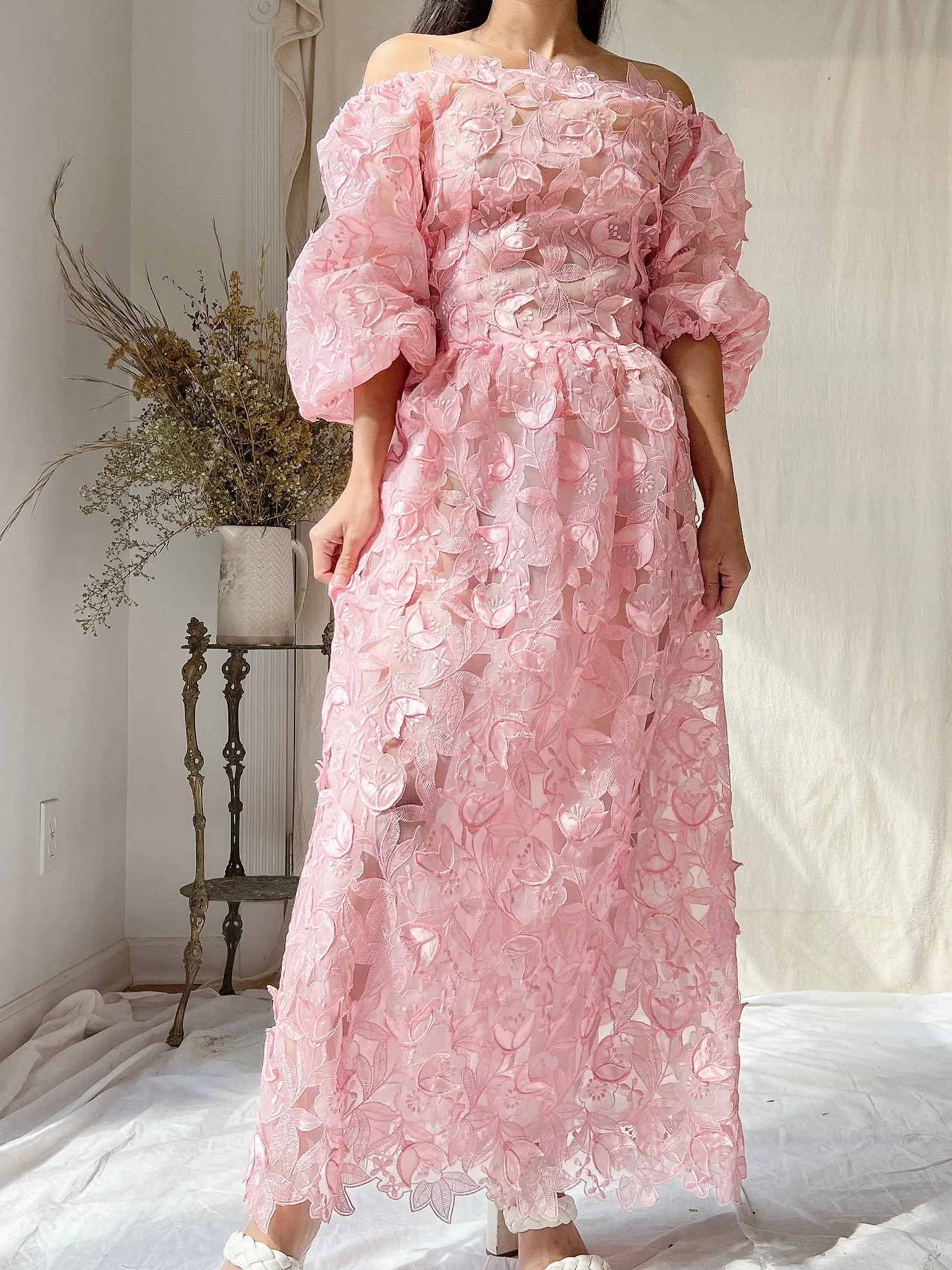 Vintage Pink Cutout Off-the-Shoulder Dress - M