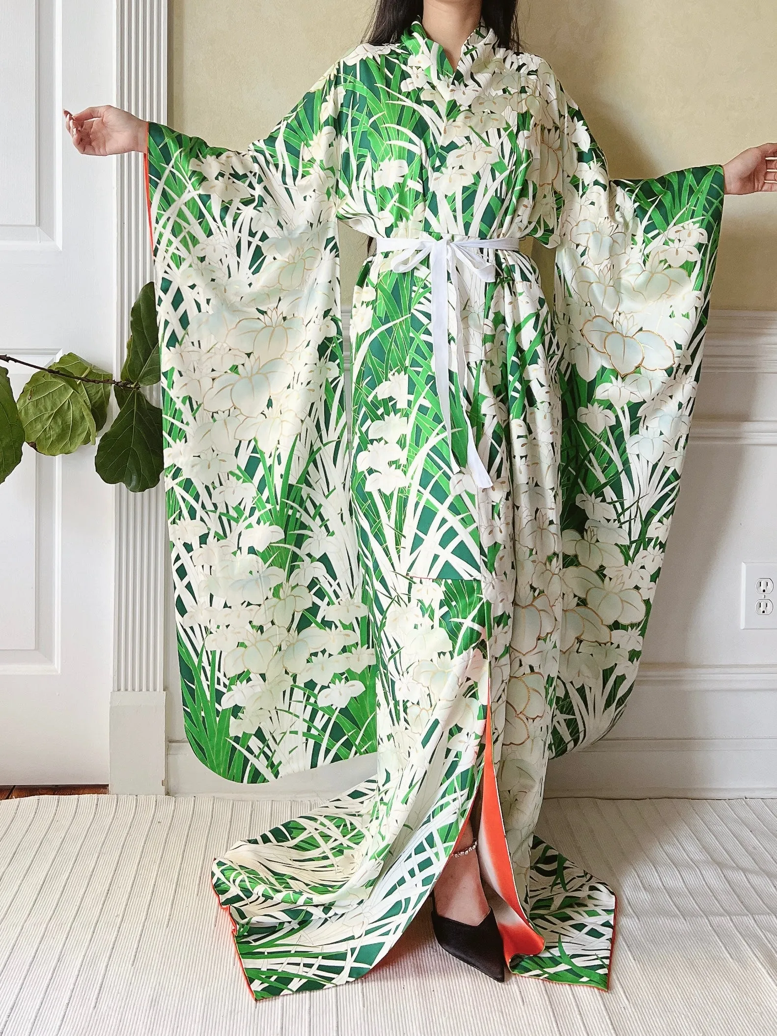 Vintage Silk Iris Painted Kimono - OSFM