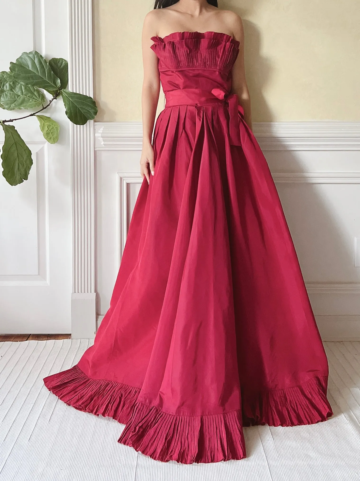 Vintage Victor Costa Pleated Bust Gown - S/6