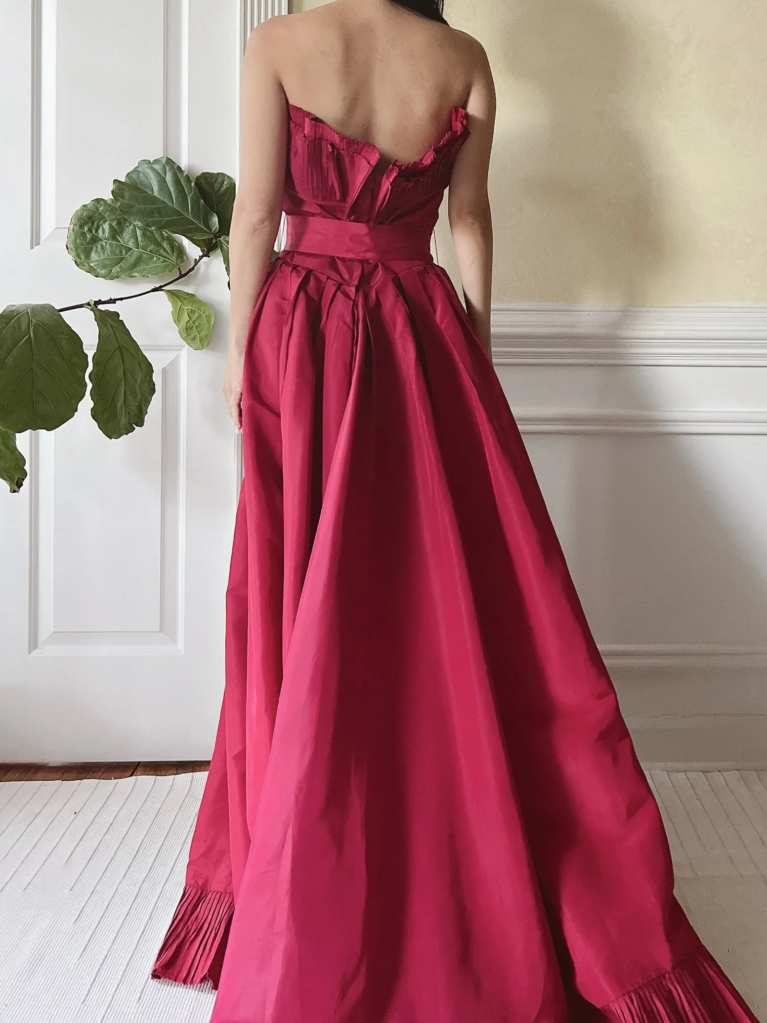 Vintage Victor Costa Pleated Bust Gown - S/6