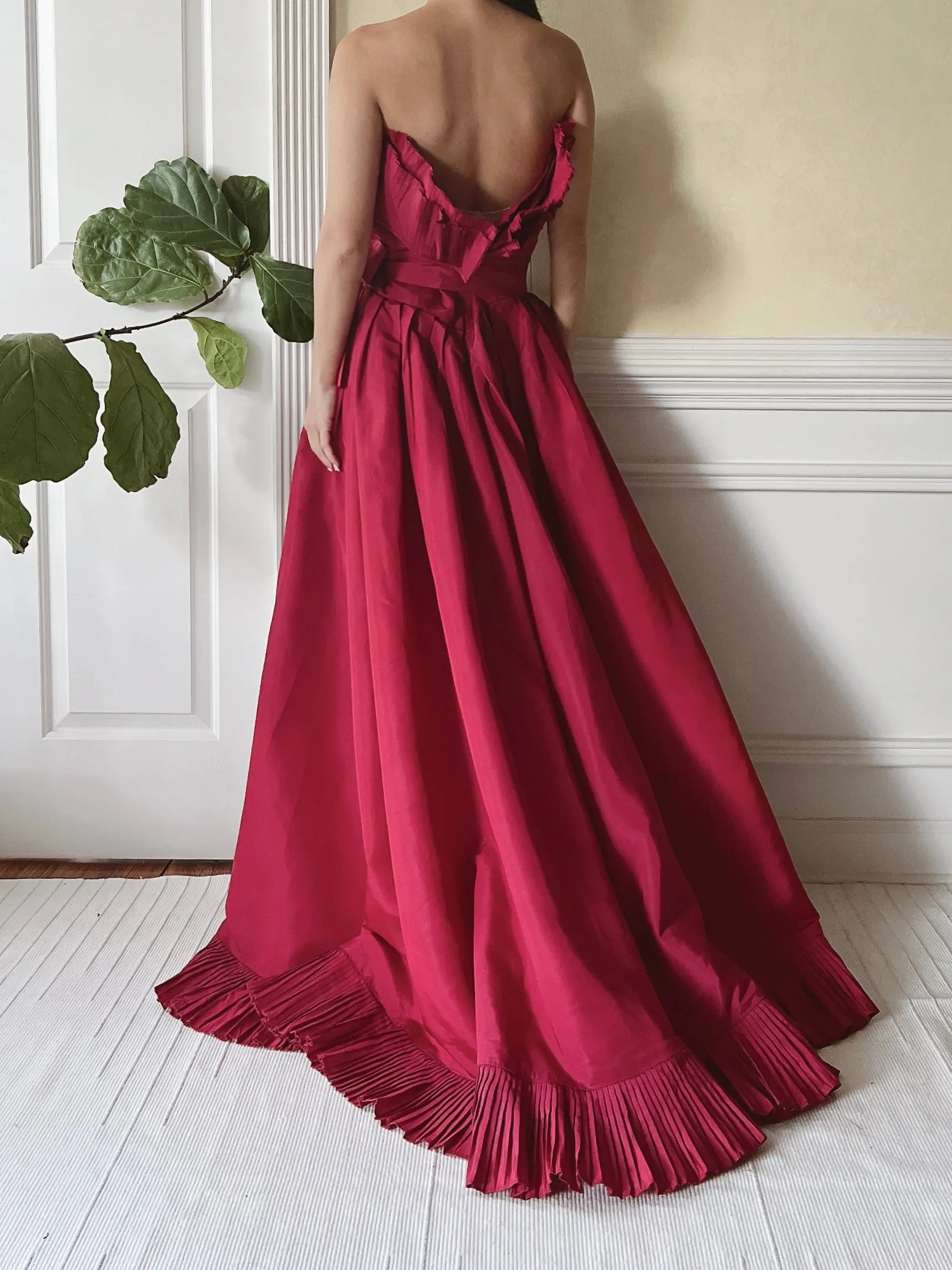 Vintage Victor Costa Pleated Bust Gown - S/6